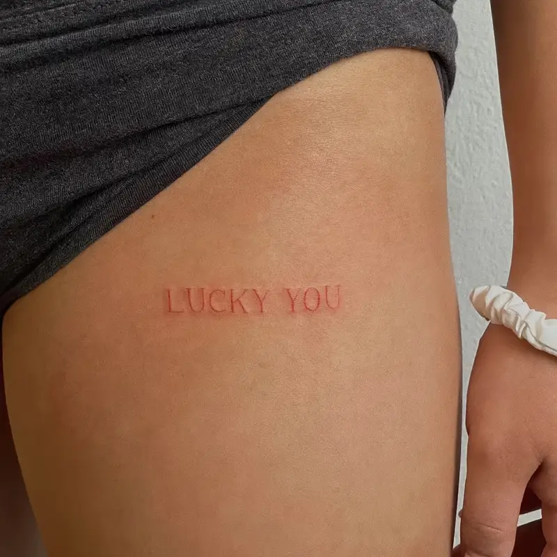 Laikina tatuiruotė "LUCKY YOU"